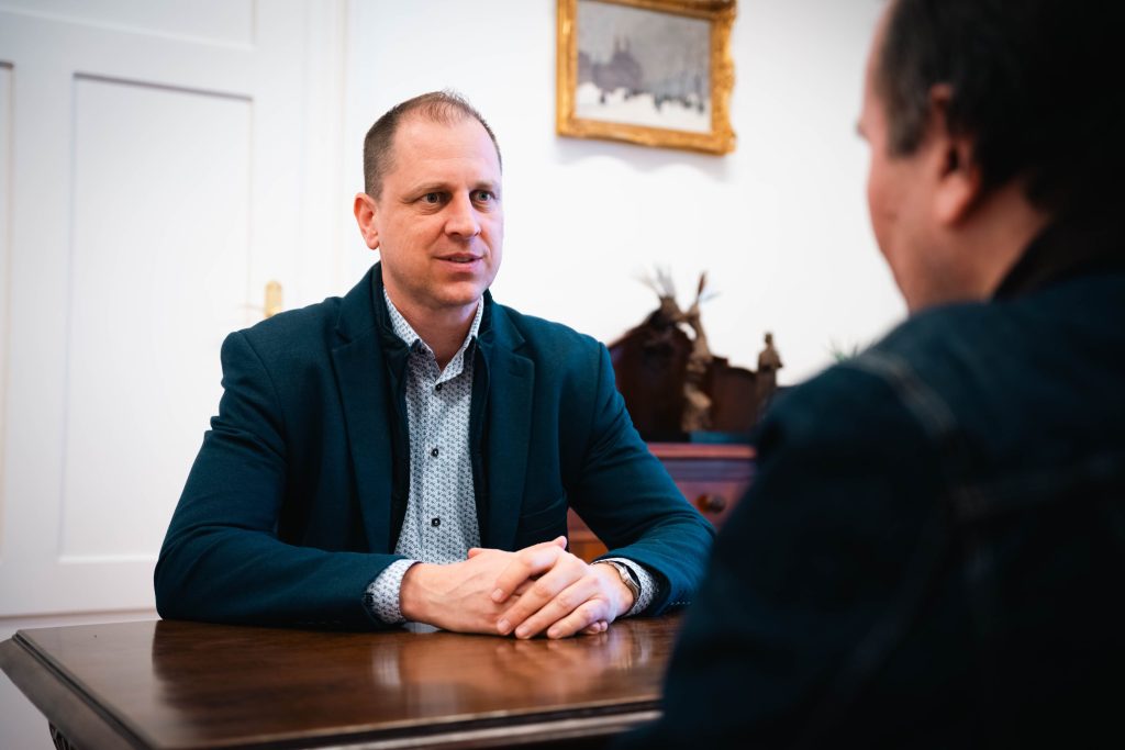 Czirbus Gábor, Makó alpolgármestere, a Fidesz országgyűlési képviselőjelöltje, fotó: MM