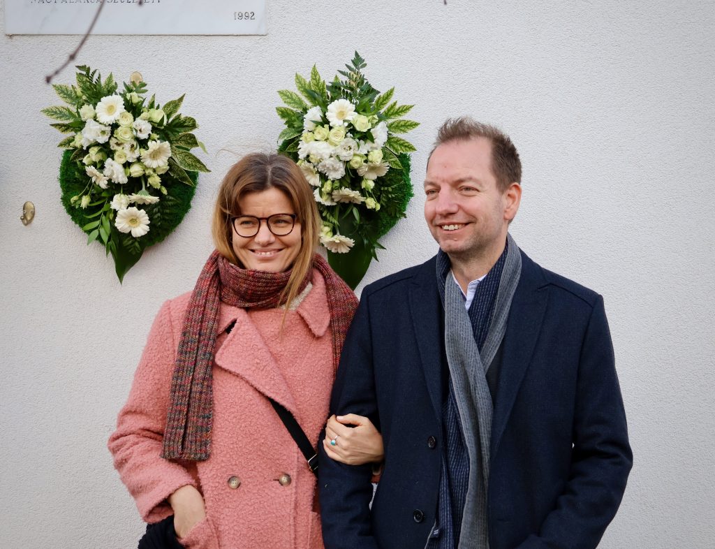 Koszorúzás Páger Antal makói szülőházánál, 2026. január 25-én. Fotó: Jeszenszky Zoltán