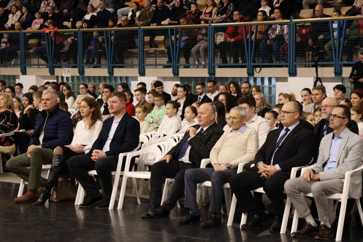 627677088_1692073161919340_7145889863424934849_n