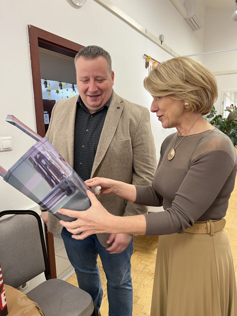 újrahasznosítás, határon átnyúló projekt, Szeged