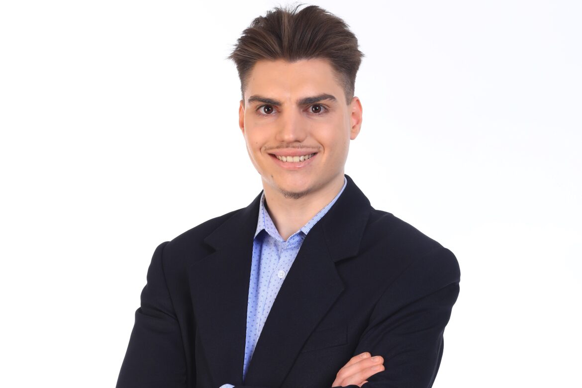 Ottlokán Radován, a Jobbik képviselőjelöltje, fotó: Jobbik