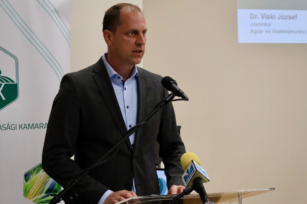 Gazdafórum Makón, a Nemzeti Agrárgazdasági Kamara (NAK) és a Magyar Gazdakörök és Gazdaszövetkezetek Szövetsége (MAGOSZ) közös rendezvénye 2026. március 26-án, a Korona szállóban. Czirbus Gábor, képviselőjelölt, Fotó: Jeszenszky Zoltán